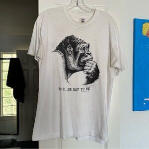 Thrashed Vintage T-Shirt Gorilla “to be.. or not to be”